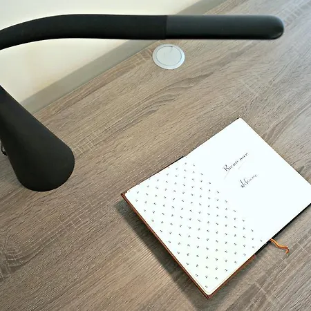 Little - Colas Lilla