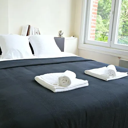 Apartment Little - Colas